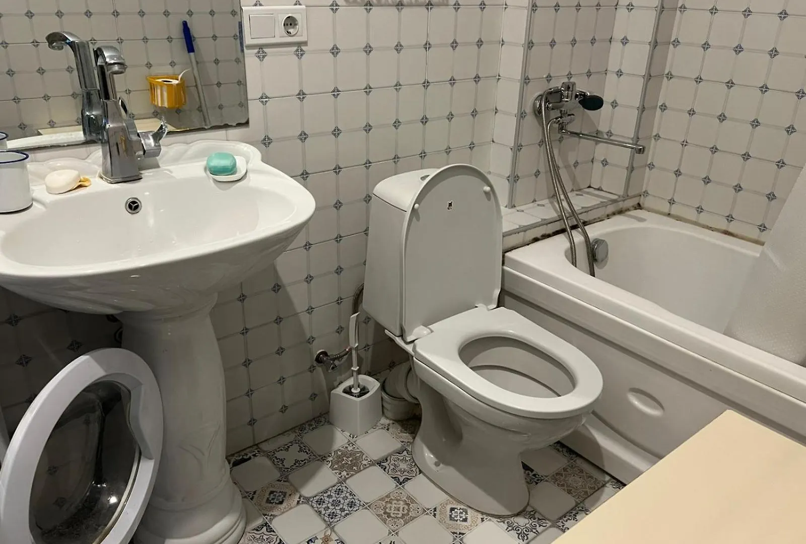 Apartamento The Round Garden Flat Tiflis